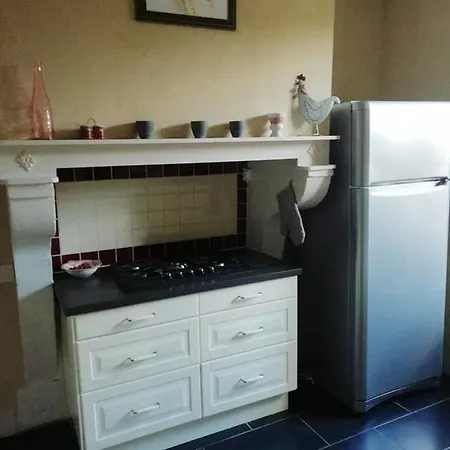 House With 3 Bedrooms In With Enclosed Garden *
